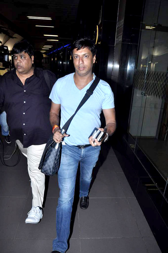 madhur shraddha kapoor snapped at mumbai airport 3