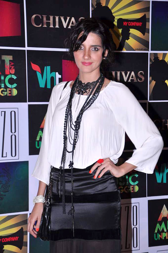 celebs at chivas art music unplugged 5