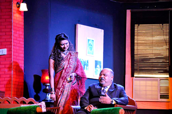vinay pathak graces the two to tango three to jive play 4