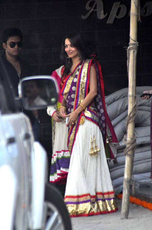 celebs grace the ganpati celebrations at salman khans house 12