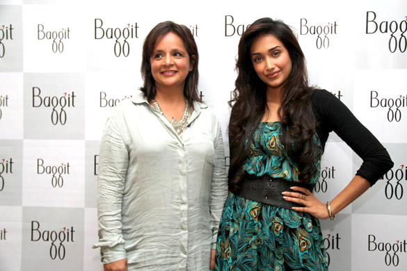 jiah khan at baggit new collection preview 2