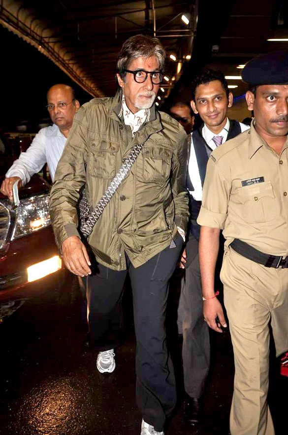 amitabh bachchan and others snapped at the airport 6