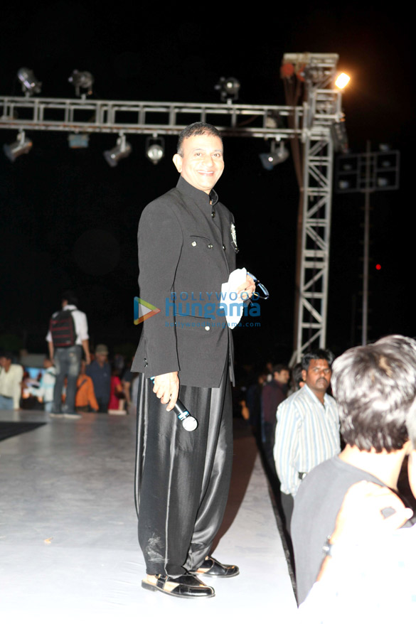 designer asif shahs fashion show in indore at sayaji palace 10