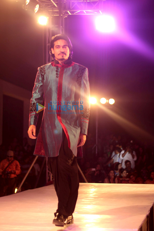 designer asif shahs fashion show in indore at sayaji palace 3