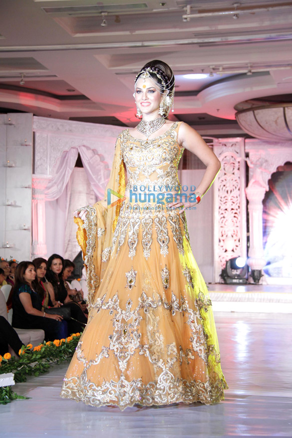 rohhit verma shilpa marigolds ignite fashion show 4