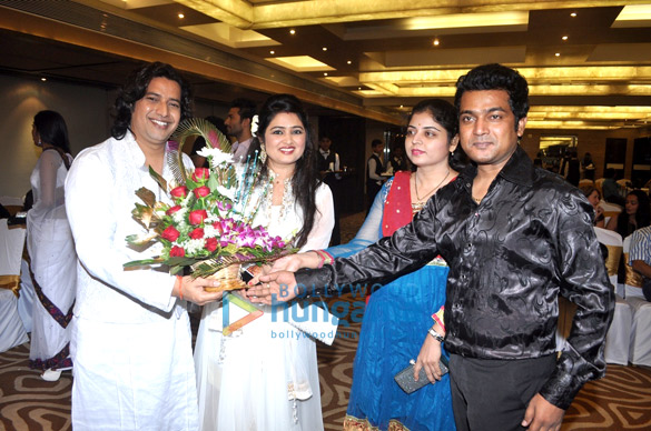 harish moyal meenu celebrated 10th marriage anniversary 3