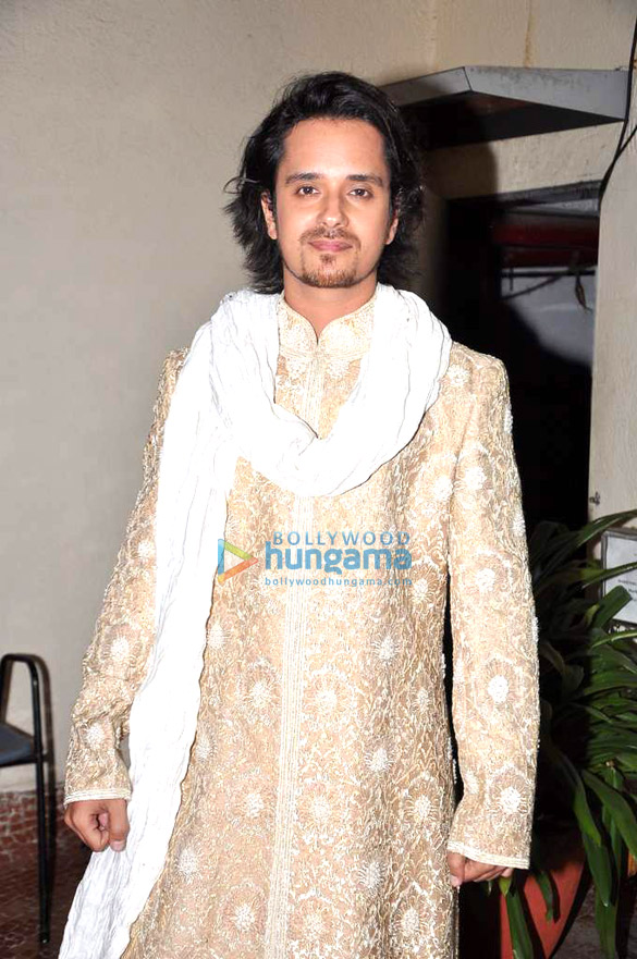 vivek sania others at the global peace fashion show by neeta lulla 31
