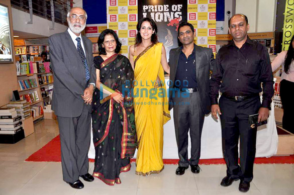 vivek oberoi and tulip joshi launch vinod nairs book pride of lions 5