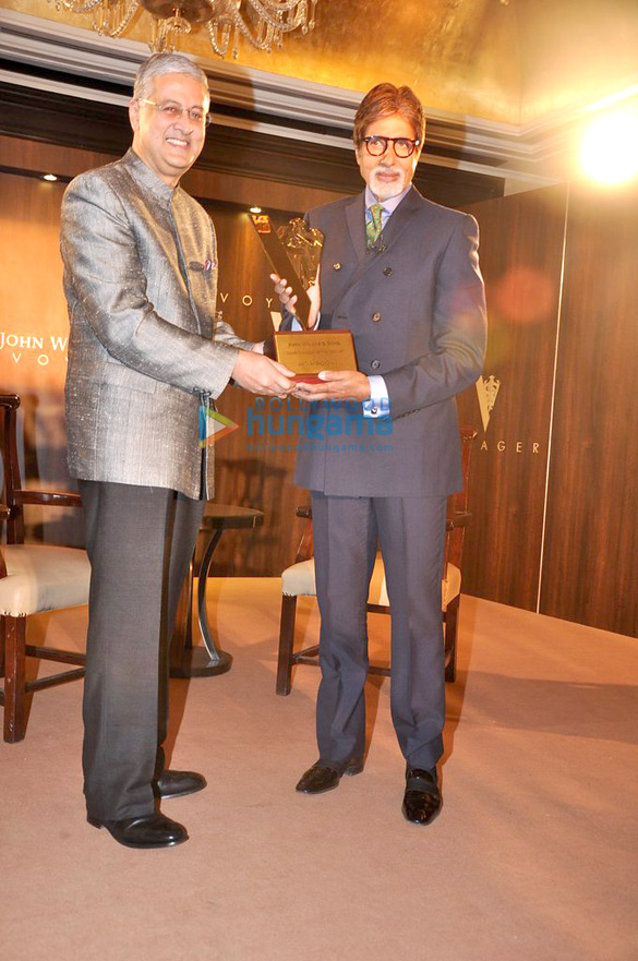 amitabh receives john walker sons game changer of the century honour 3