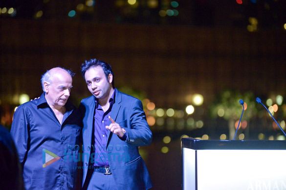 mahesh bhatt pooja bhatt introduce aaryan in dubai 8