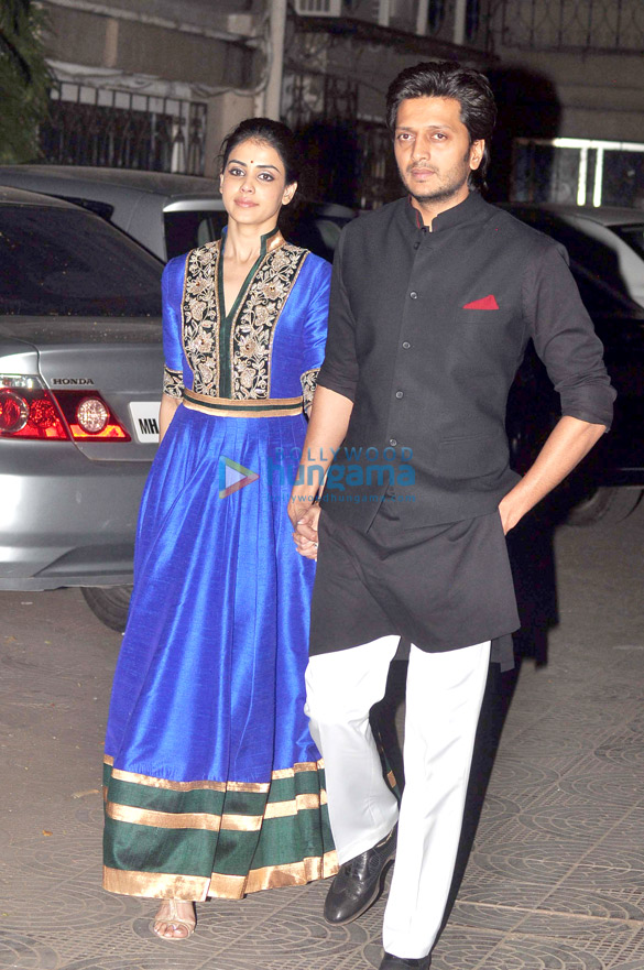 celebs grace sohail khans birthday bash 4