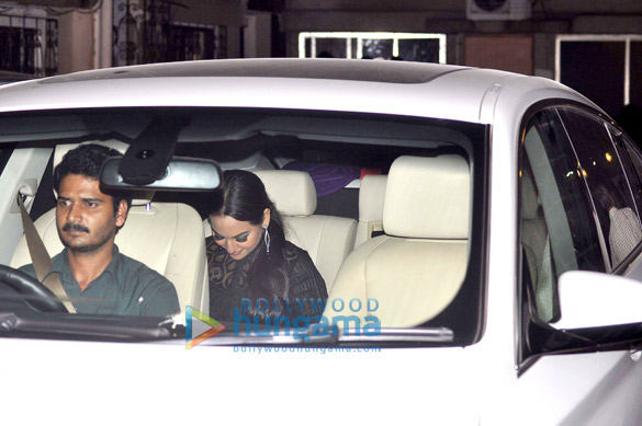 celebs grace sohail khans birthday bash 3