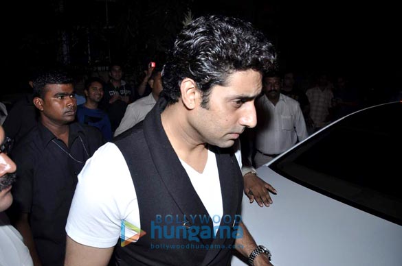 anu and sunny dewans christmas bash 4