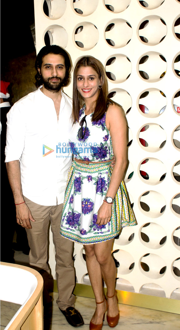 celebs grace the christmas brunch at shatranj napoli 4