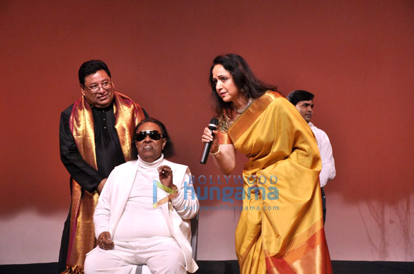 hema malini at jaya smriti day 2 4