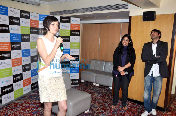 yana gupta meets bollywood hungamas contest winners 6