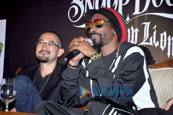 snoop dogg snapped attending a press conference in india 5