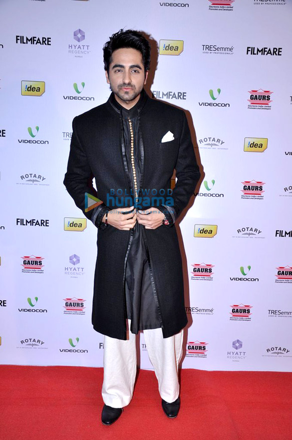 celebs grace the filmfares nomination bash 11