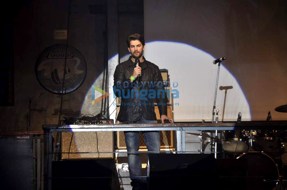 neil nitin mukesh graces the live concert hosted by bejoy nambiar 3