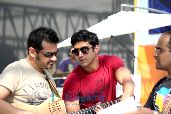 celebs snapped at the channel v nokia fest in goa 3