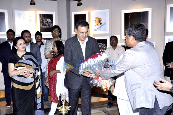 boman irani at bharti vidyapeeths photo exhibition 3