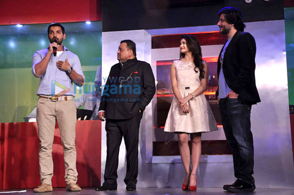 john prachi desai at times foodies awards 2013 2