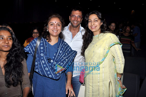celebs attend the play blame it on yashraj 16