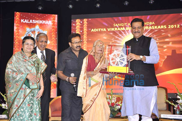 aditya vikram birla puraskars ceremony 3