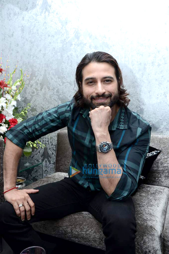 gehna celebrates valentines day 23