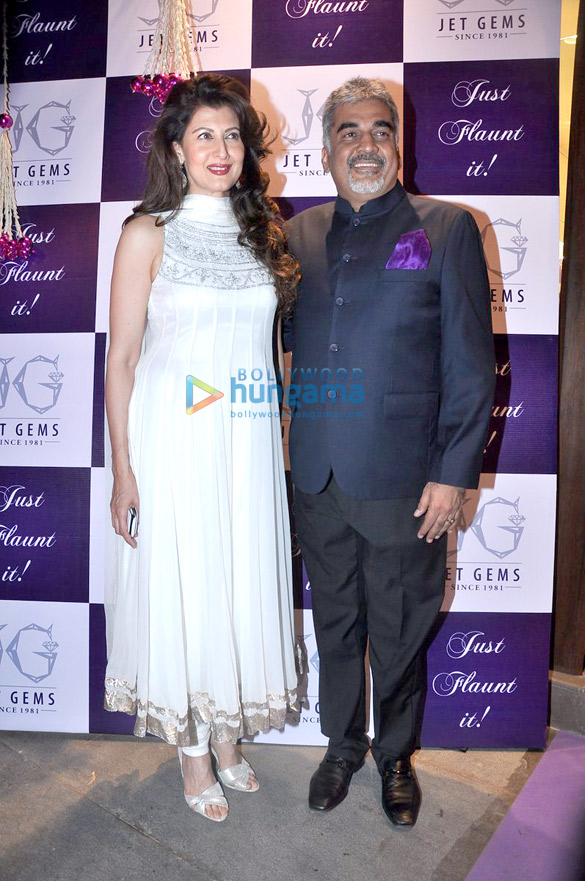 karisma at pradeep jethanis jet gems store launch 11