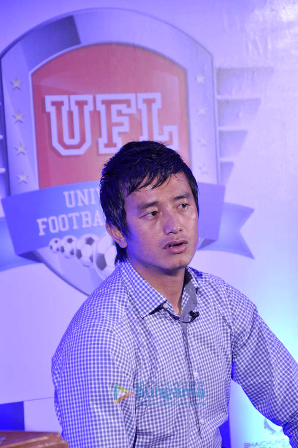 bhaichang bhutia at nirmal lifestyle university football league launch 5
