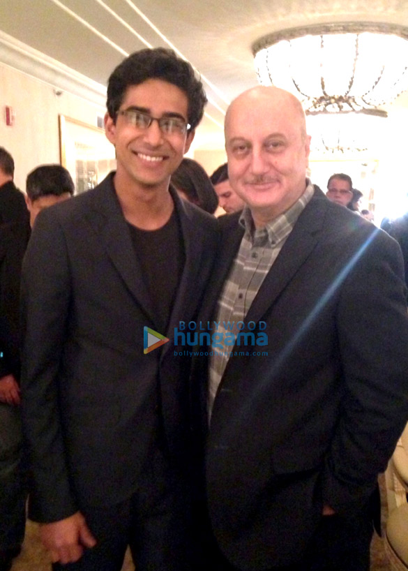 anupam kher attends pre oscar nomination party by weinstein brothers 6