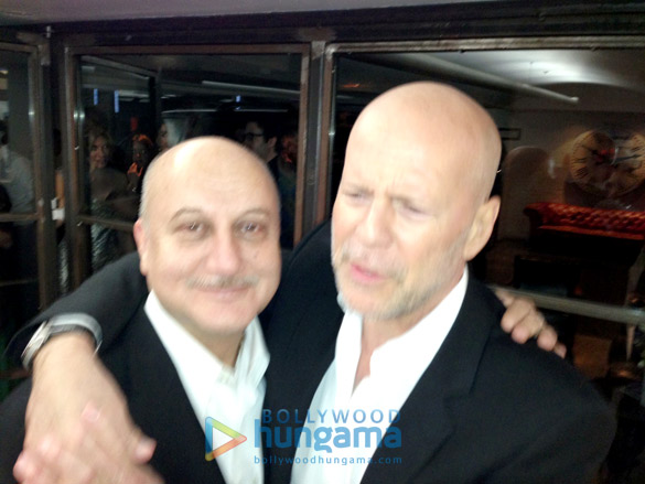 anupam kher attends pre oscar nomination party by weinstein brothers 8