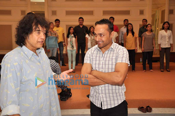 ustad zakir hussain at the rehearsals of equation 2013 2