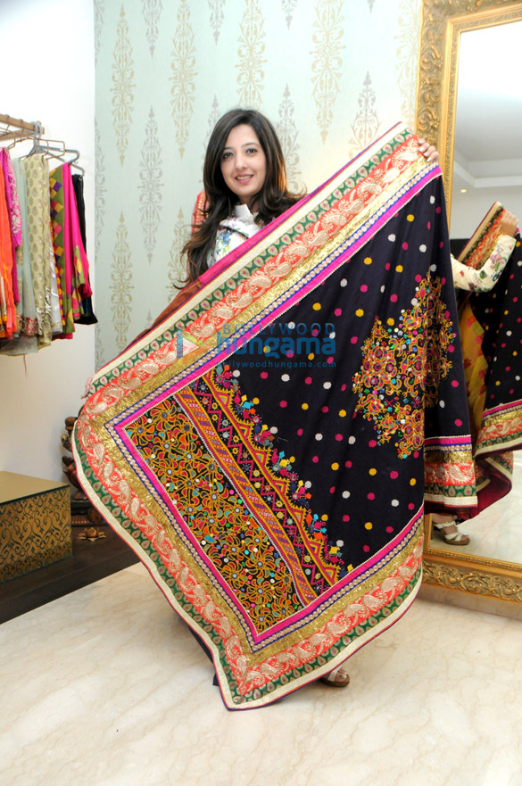 amy billimoria designs a unique saree for womans day 8