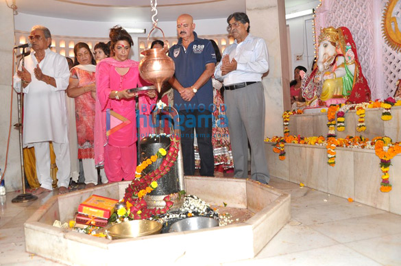 hrithik celebrates maha shivratri with his family 4