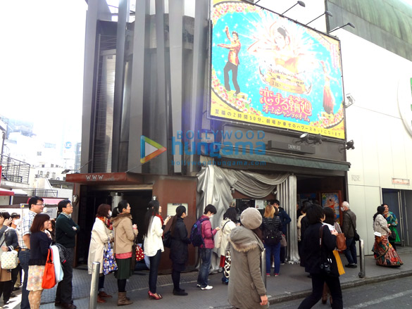 premiere of om shanti om in japan 7