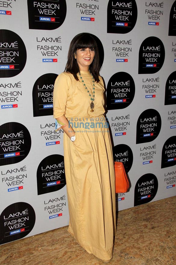 celebs walk for aarti vijay gupta at lakme fashion week 2013 day 2 11