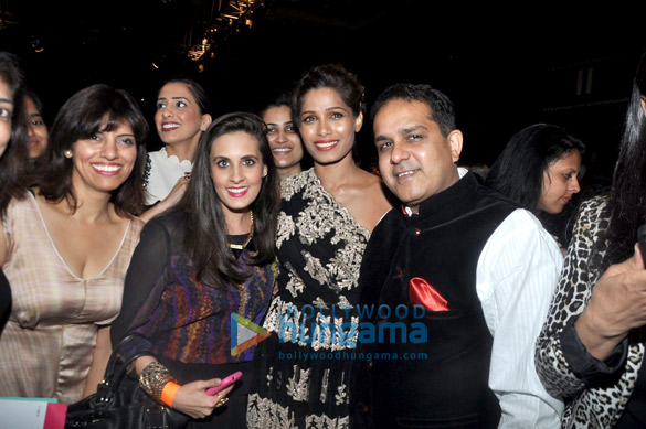 freida pinto at naeem khan show at lakme fashion week 2013 2
