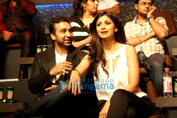 shilpa vidhyut and shamita at sfl 14 friday fight nights 5