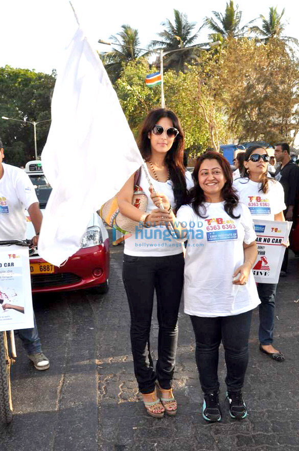 Tulip Joshi at ‘Don’t Drink & Drive’ campaign by Tab Cab
