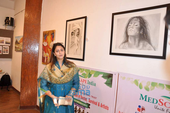 nagma inaugurates medscape indias art exhibition 3