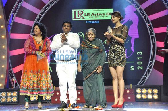 jacqueline malaika sania at womens prerna awards 2013 15