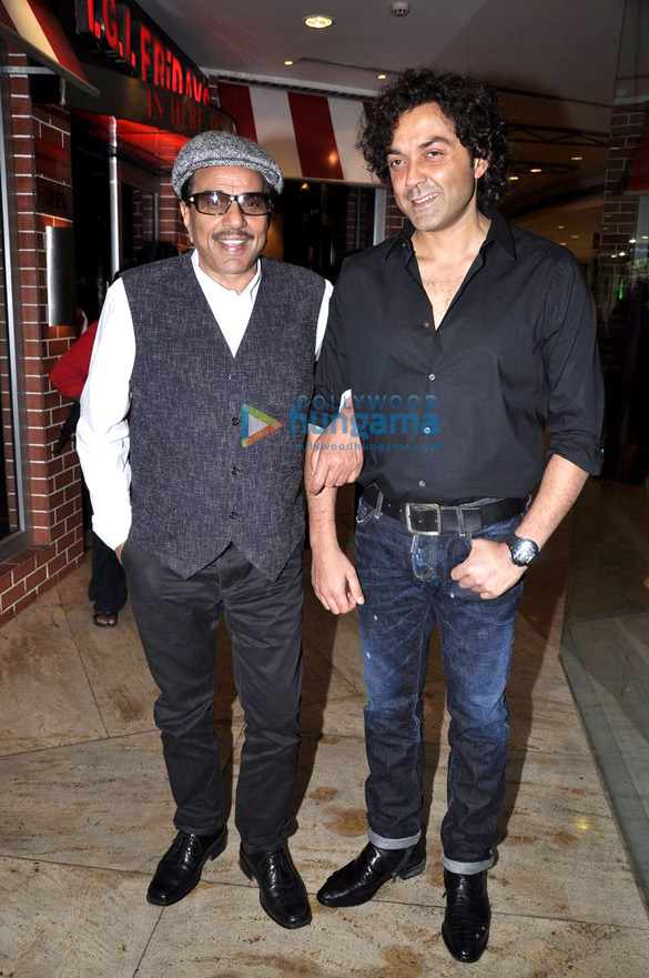 dharmendra bobby unveil people magazines latest issue 9