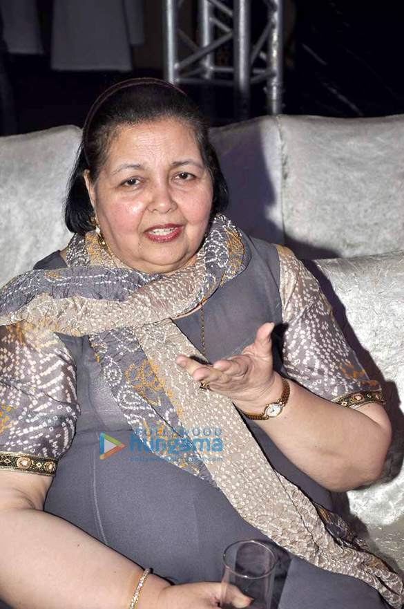 celebs grace poonam dhillons birthday bash and rohit vermas fashion show 30