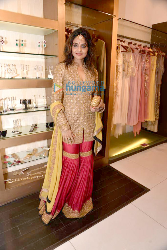 harpers bazaar india samsaara preview springsummer collections 15