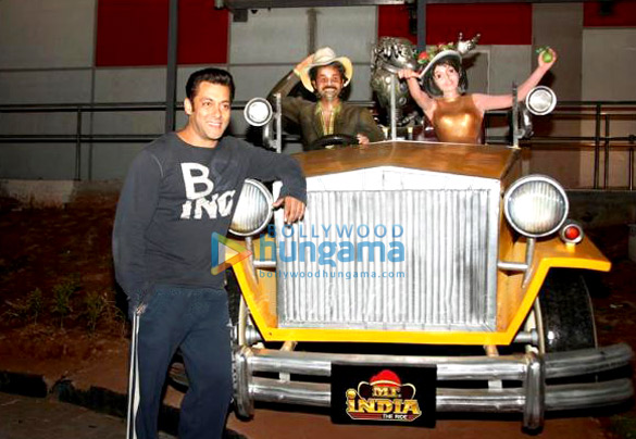 salman khan snapped at adlabs imagica 2