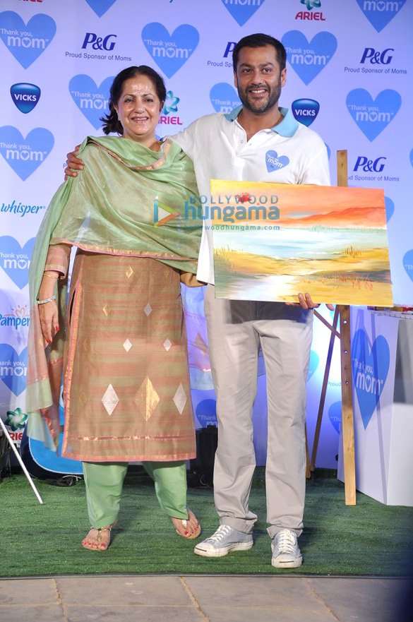 kangna shraddha and abhishek kapoor at pg thank you mom 9