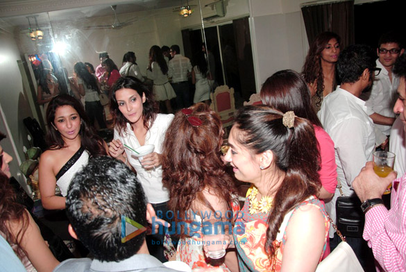 vandana rajesh khattars 5th wedding anniversary bash 8