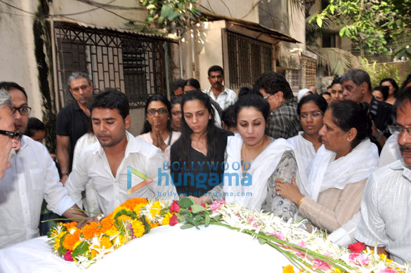 funeral of photographer jagdish mali 3